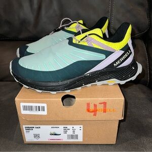 Merrell Women’s 9 Embark Lace Shield Jade Vibram Shoes in Teal and Black